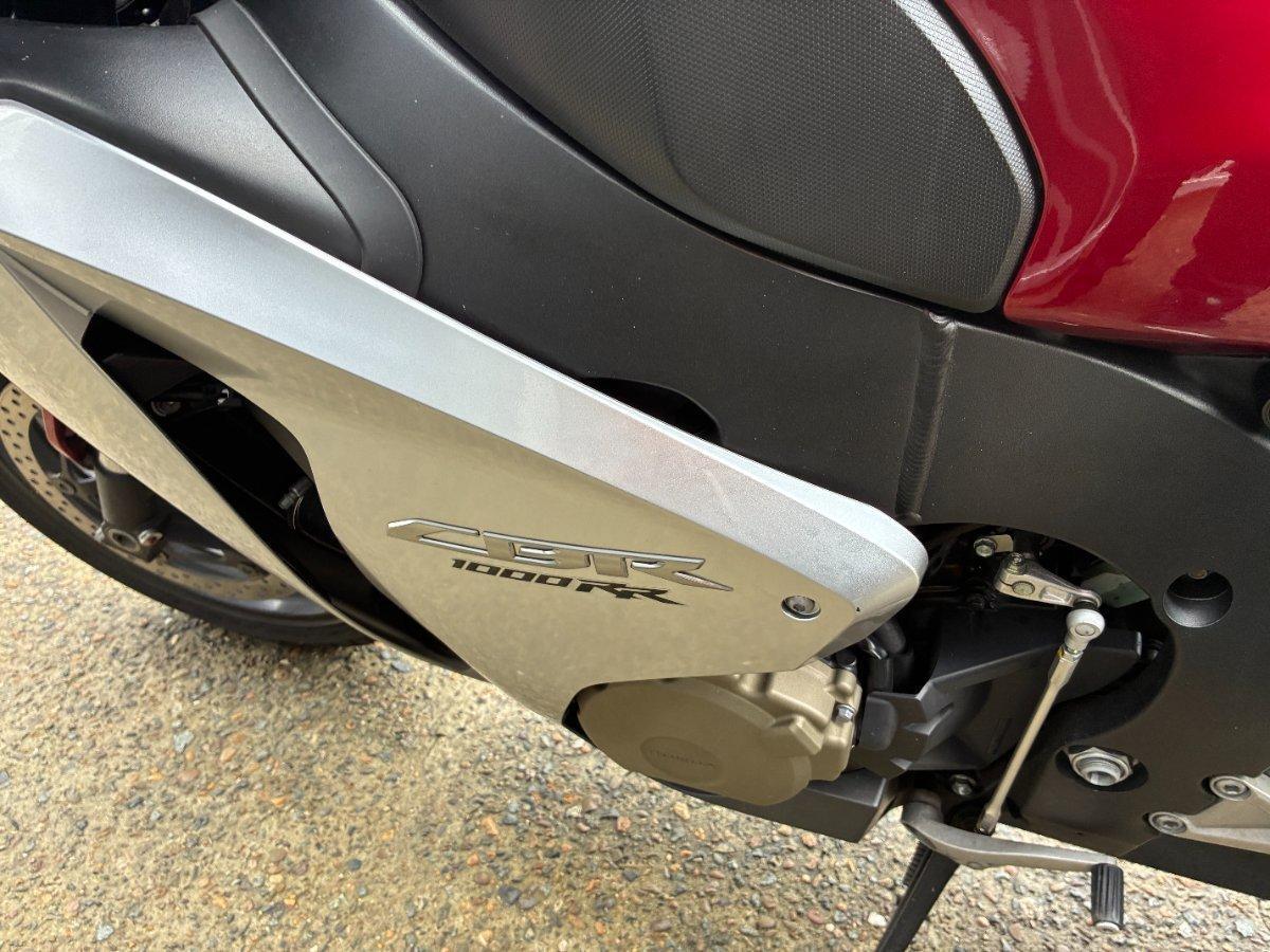 2009 HONDA CBR1000RR (FIREBLADE) SPORTS