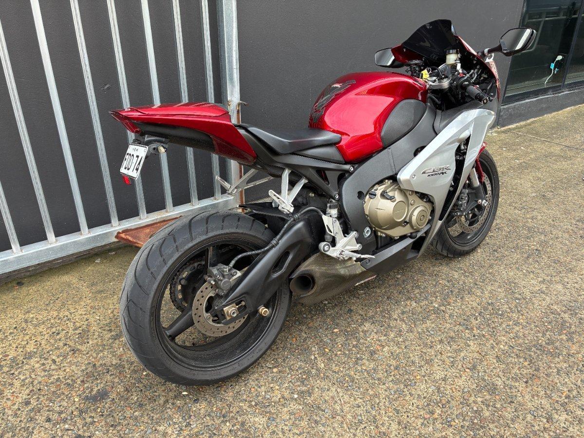 2009 HONDA CBR1000RR (FIREBLADE) SPORTS