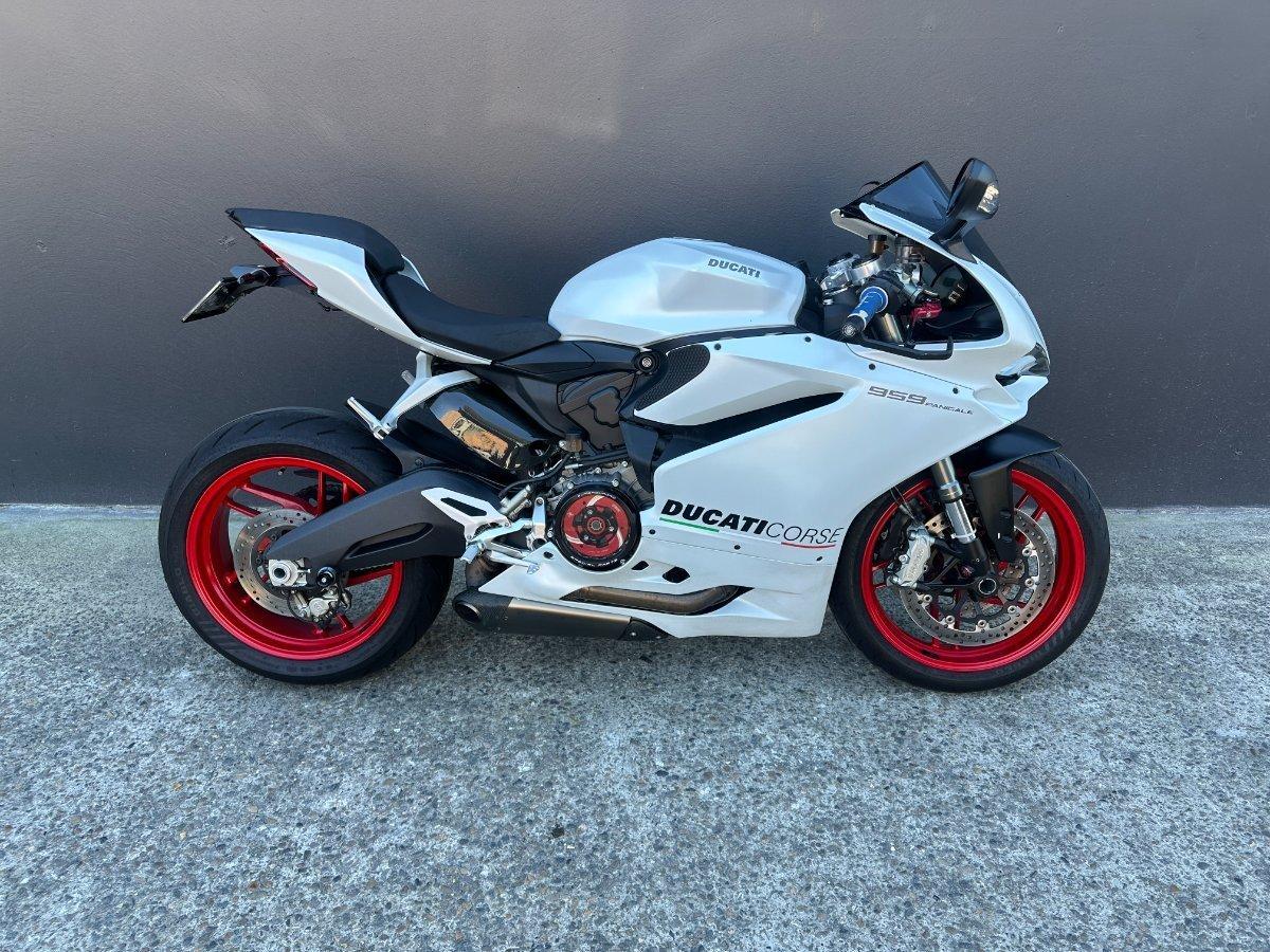 2016 DUCATI 959 PANIGALE (WHITE) SPORTS