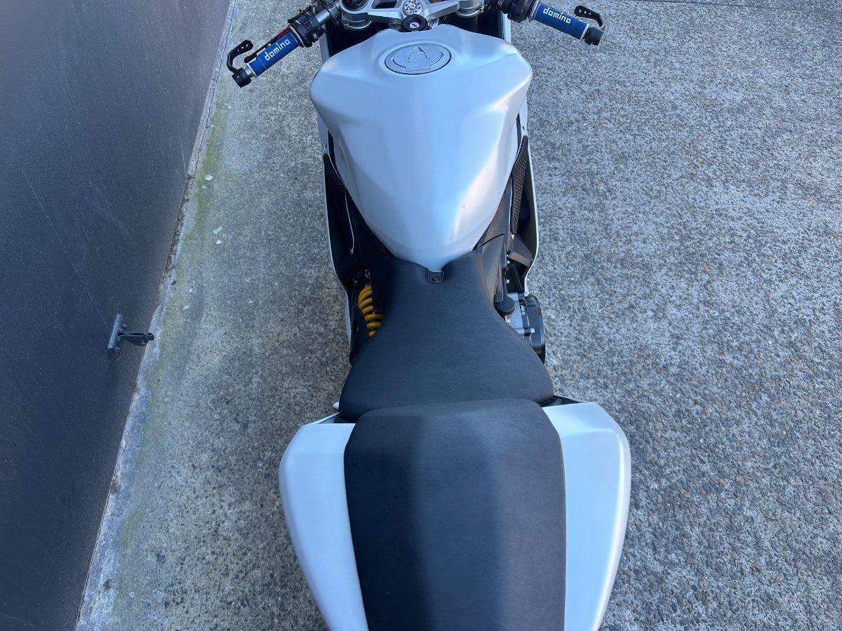 2016 DUCATI 959 PANIGALE (WHITE) SPORTS