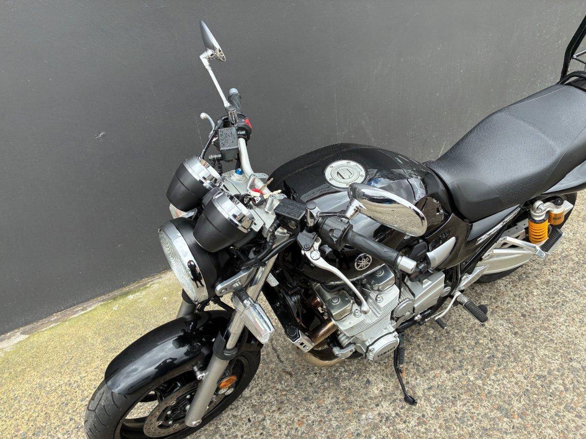 2010 YAMAHA XJR1300 ROAD