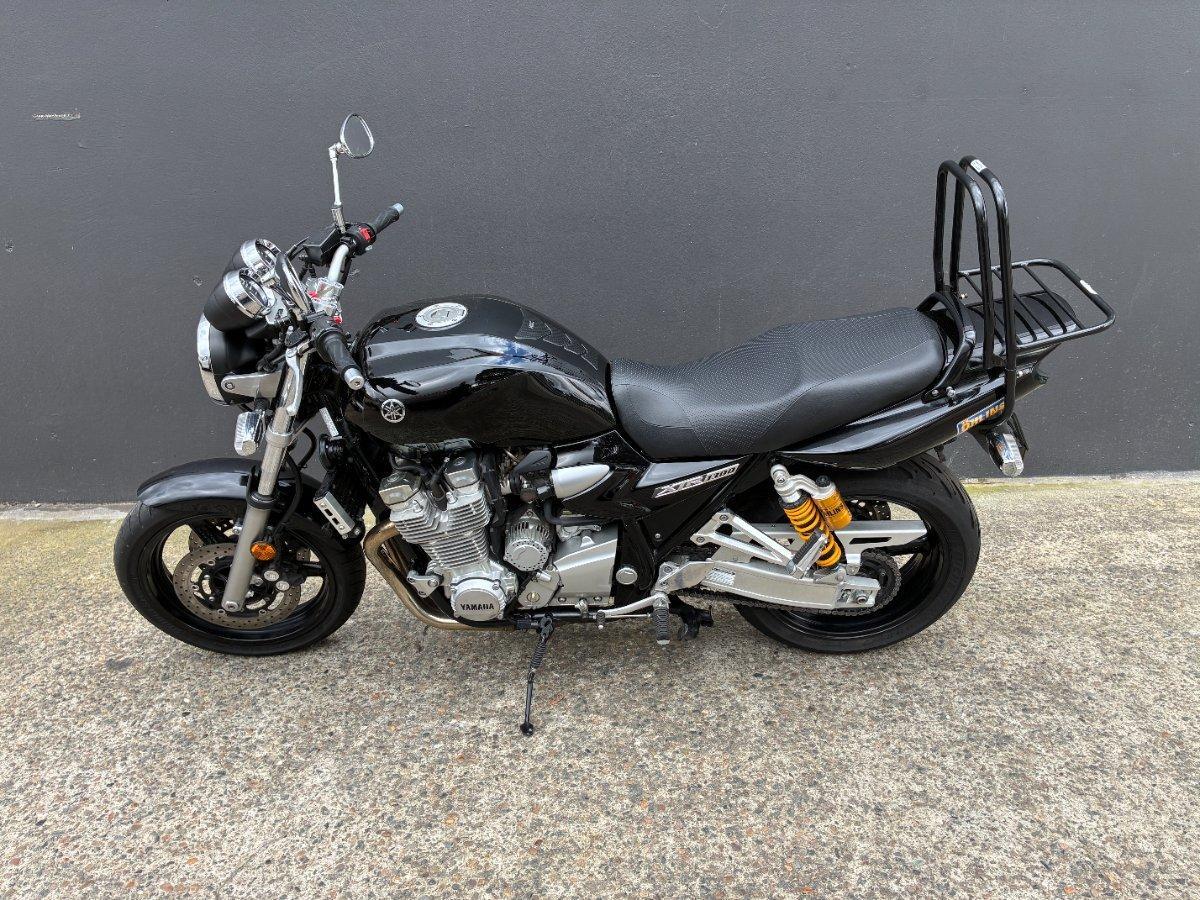 2010 YAMAHA XJR1300 ROAD