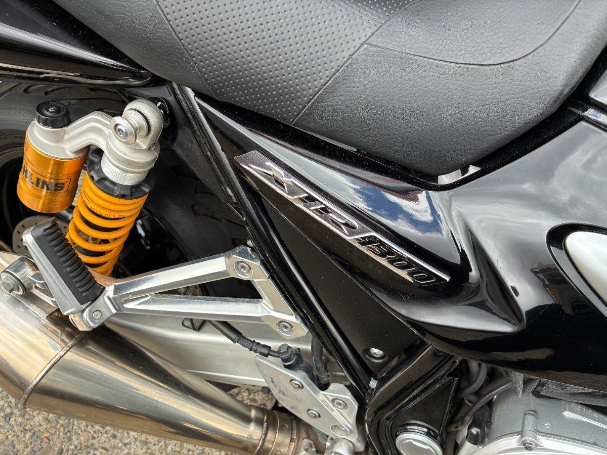 2010 YAMAHA XJR1300 ROAD