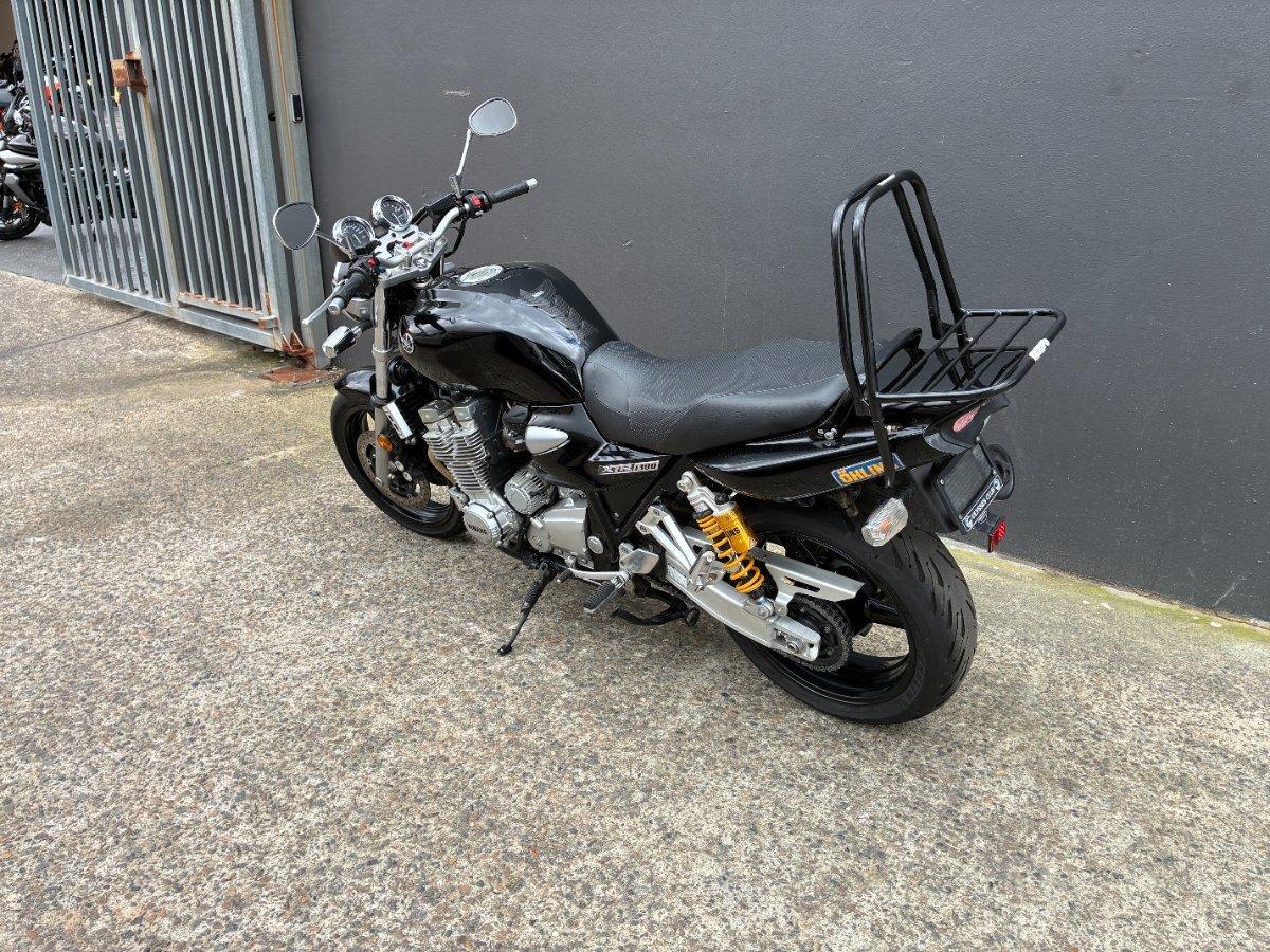 2010 YAMAHA XJR1300 ROAD
