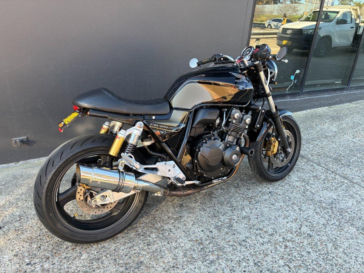 2012 HONDA CB400 ROAD