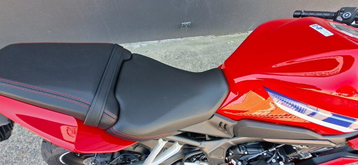 2026 HONDA CBR650R E-CLUTCH SPORTS