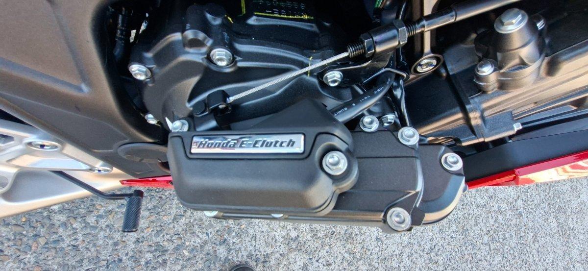 2026 HONDA CBR650R E-CLUTCH SPORTS