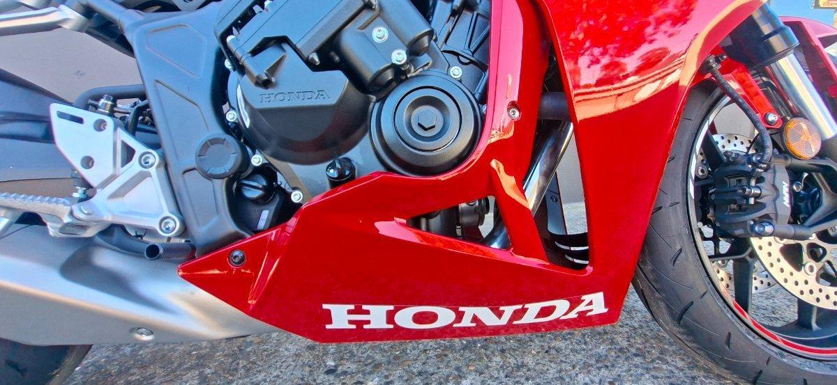 2026 HONDA CBR650R E-CLUTCH SPORTS