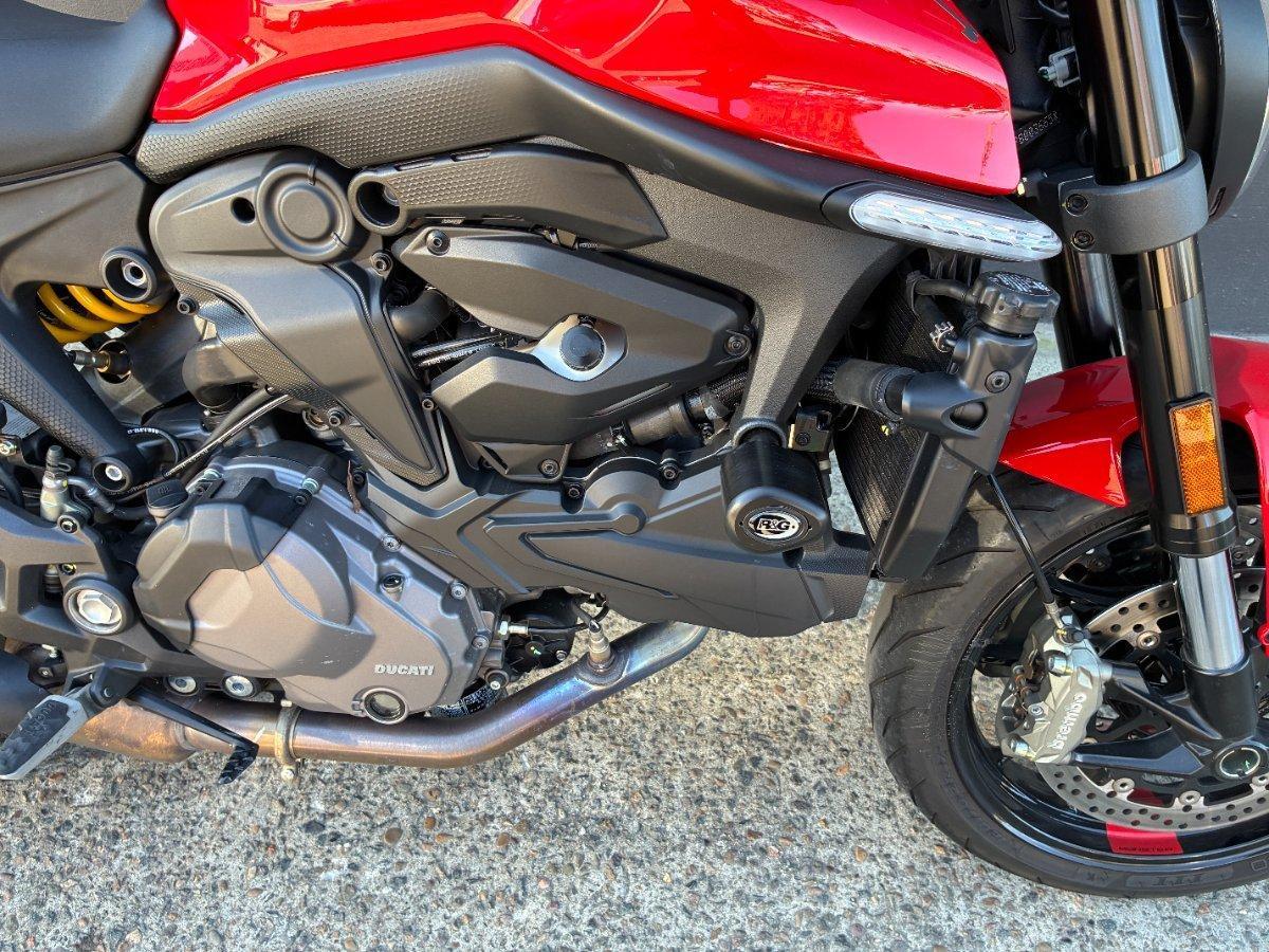 2022 DUCATI MONSTER 937 RED ROAD