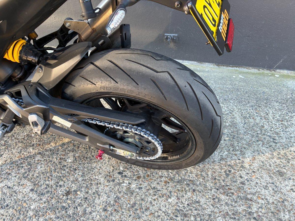 2022 DUCATI MONSTER 937 RED ROAD