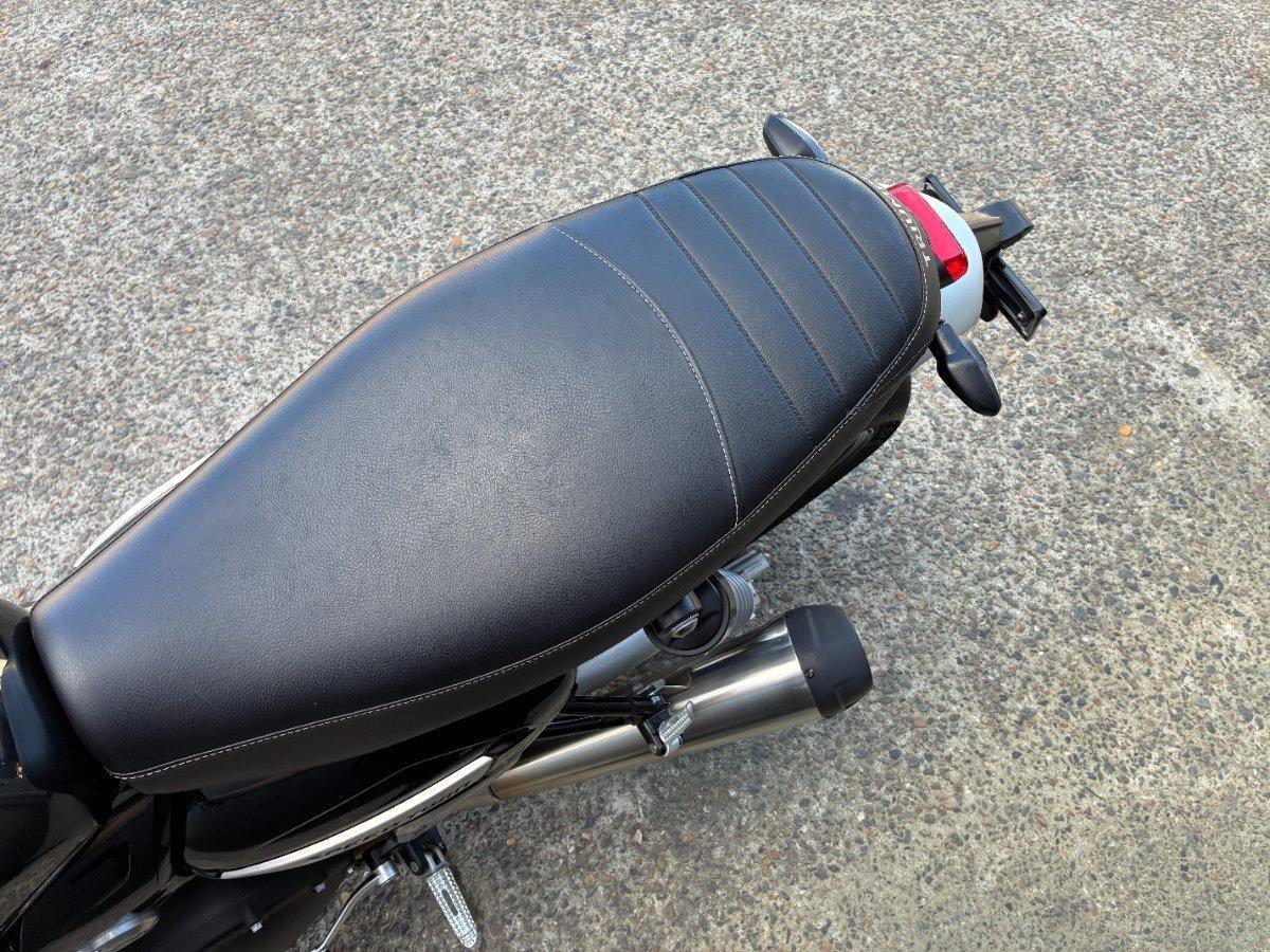 2022 TRIUMPH STREET TWIN ROAD