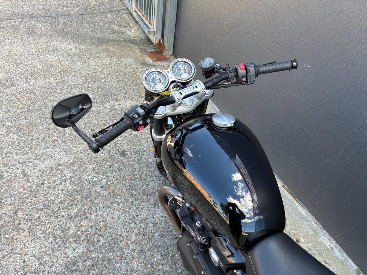 2022 TRIUMPH STREET TWIN ROAD