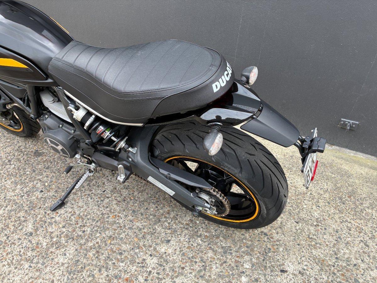 2016 DUCATI SCRAMBLER FULL THROTTLE SPORTS