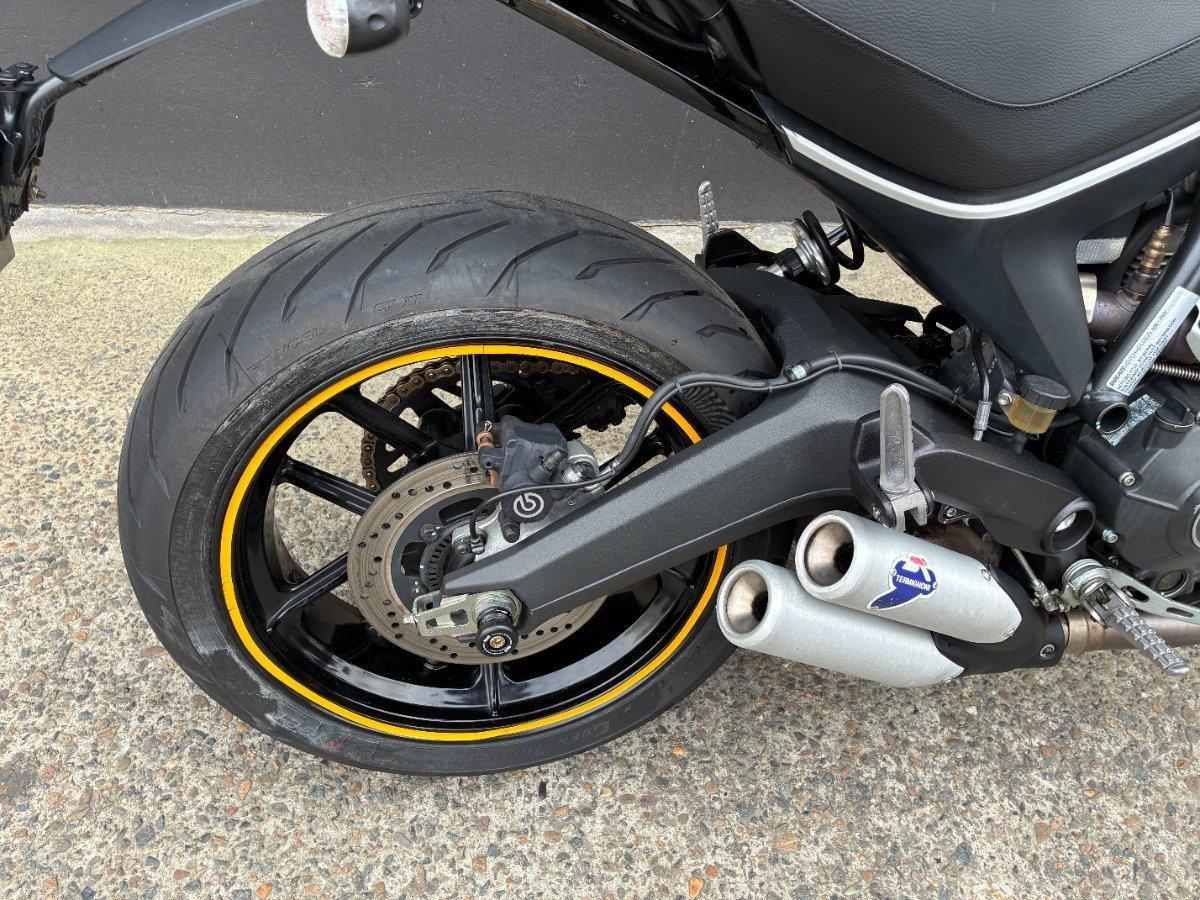 2016 DUCATI SCRAMBLER FULL THROTTLE SPORTS