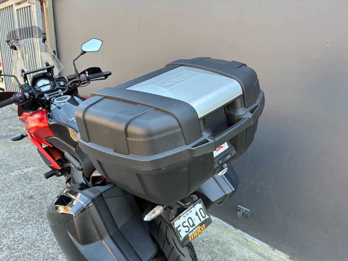 2016 KAWASAKI VERSYS (KLE650L) DUAL SPORTS