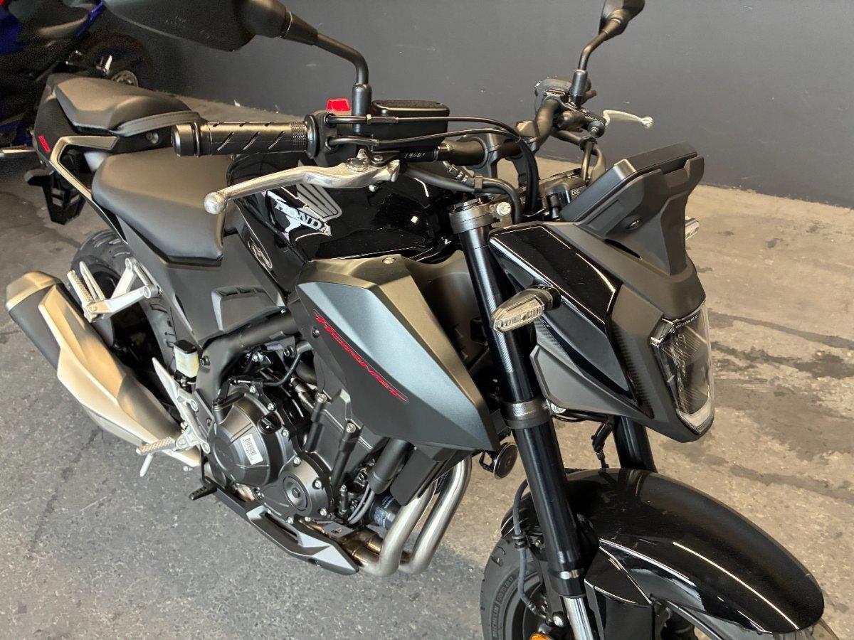 2026 HONDA CB500 HORNET ROAD