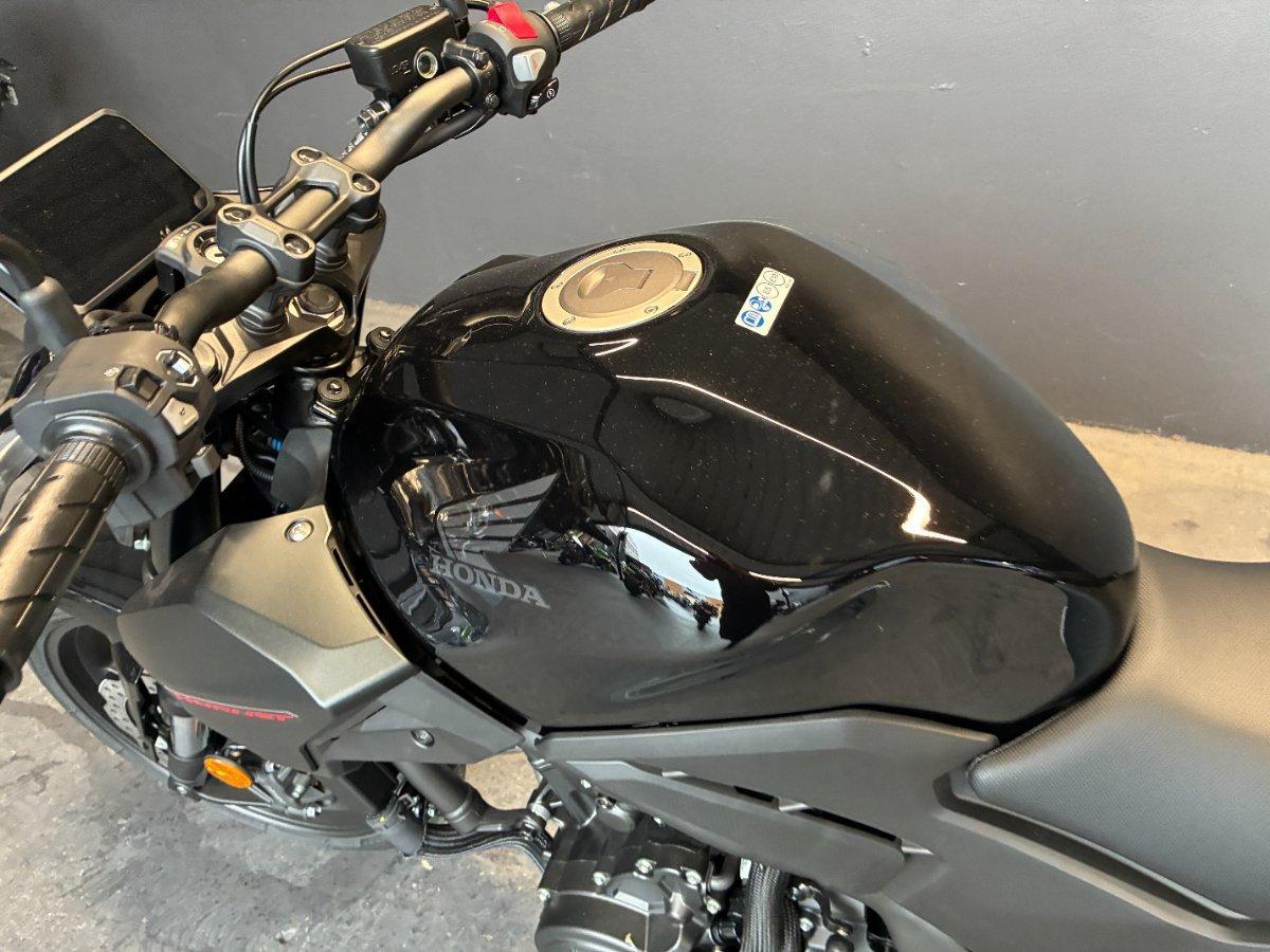 2026 HONDA CB500 HORNET ROAD