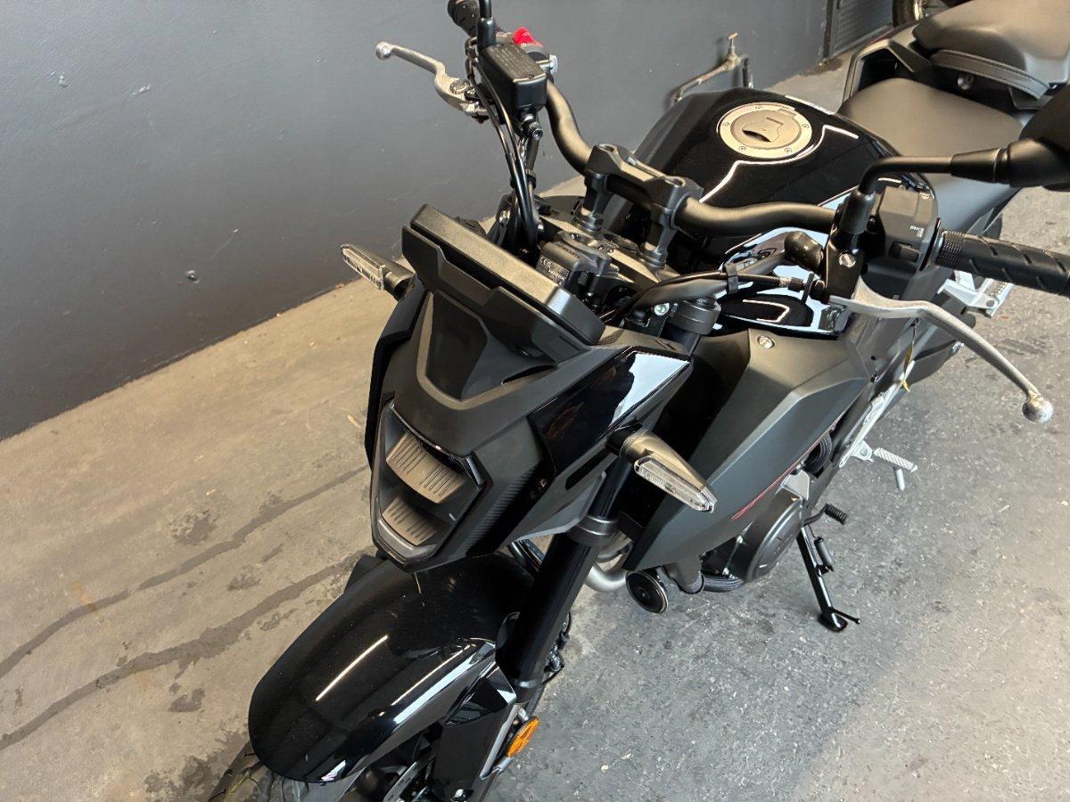 2026 HONDA CB500 HORNET ROAD