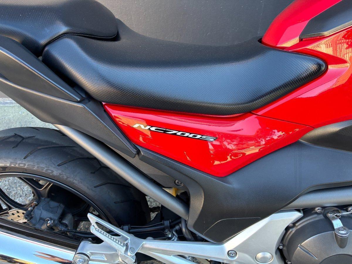 2012 HONDA NC700SA ROAD