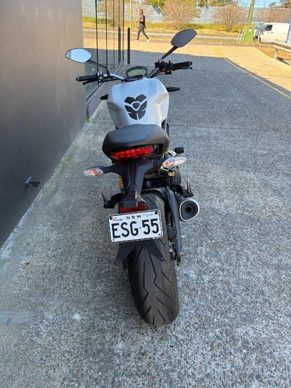 2021 DUCATI MONSTER 659 (WHITE) ROAD