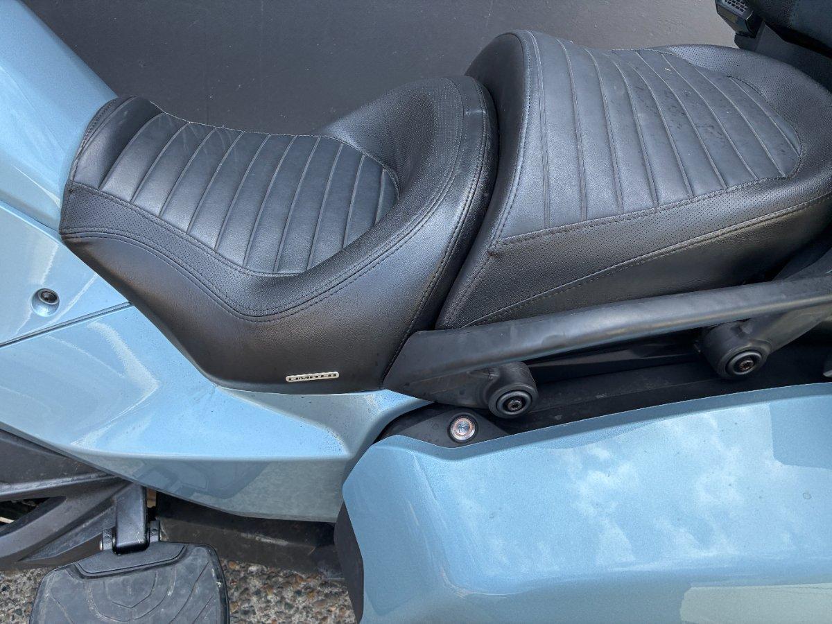 2021 CAN-AM SPYDER F3 LIMITED (SE6) ROAD