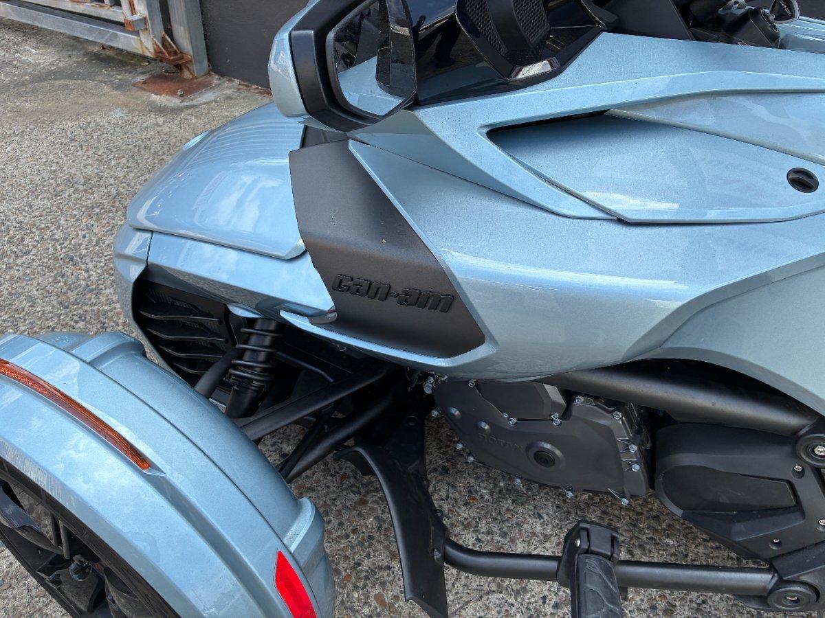 2021 CAN-AM SPYDER F3 LIMITED (SE6) ROAD