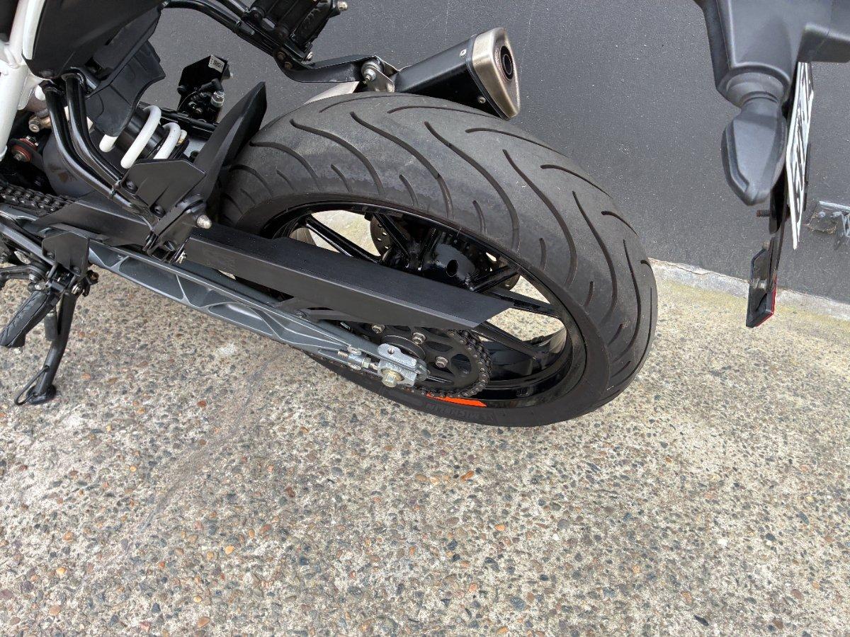 2023 KTM 390 DUKE ROAD