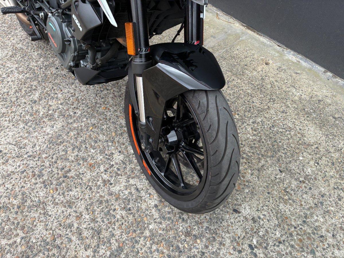 2023 KTM 390 DUKE ROAD