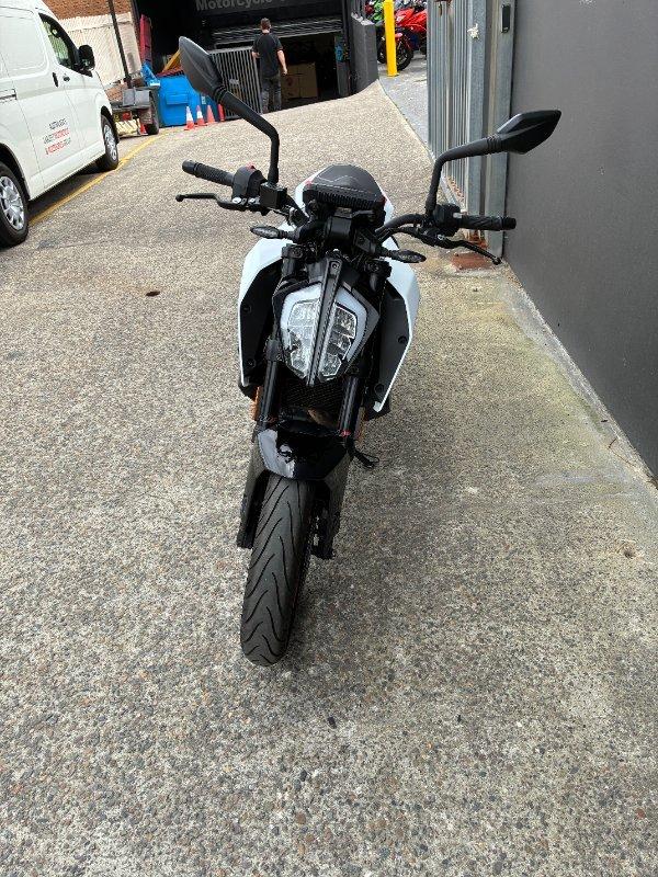 2023 KTM 390 DUKE ROAD