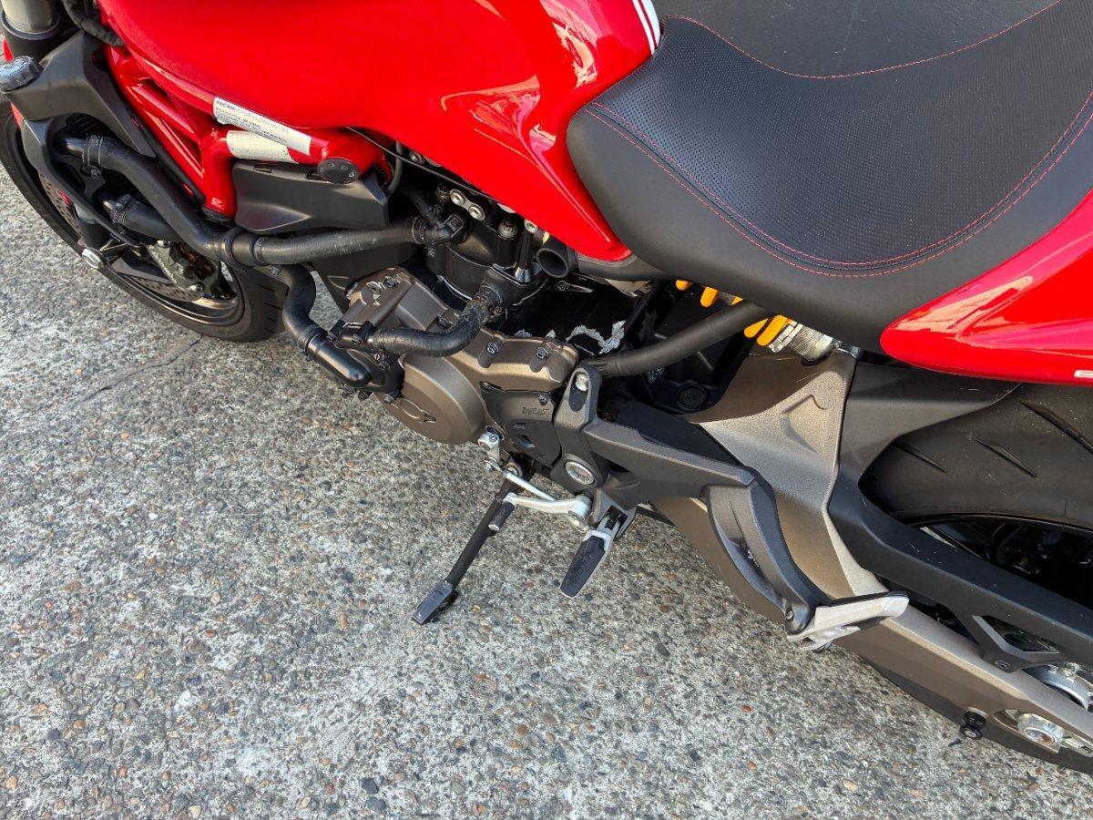 2017 DUCATI MONSTER 821 ROAD