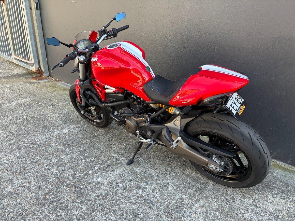 2017 DUCATI MONSTER 821 ROAD