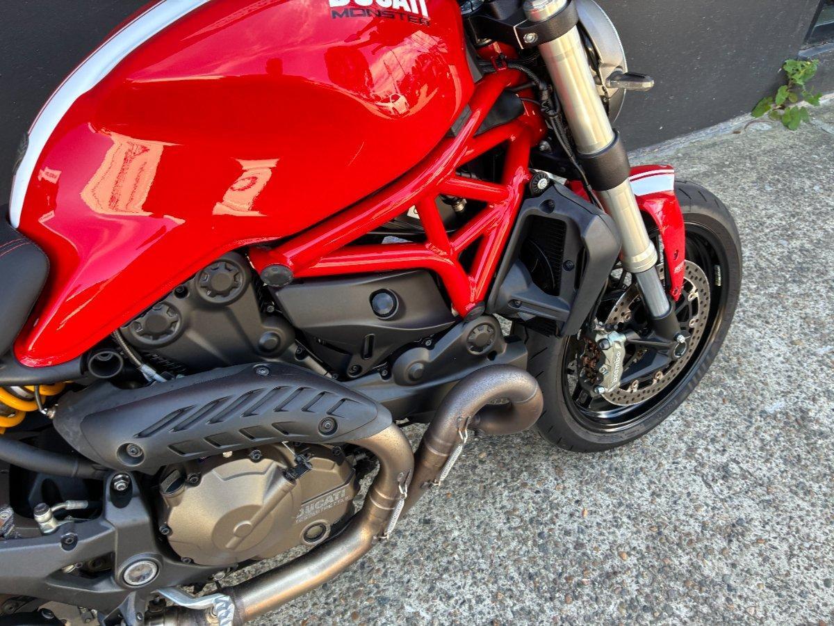 2017 DUCATI MONSTER 821 ROAD