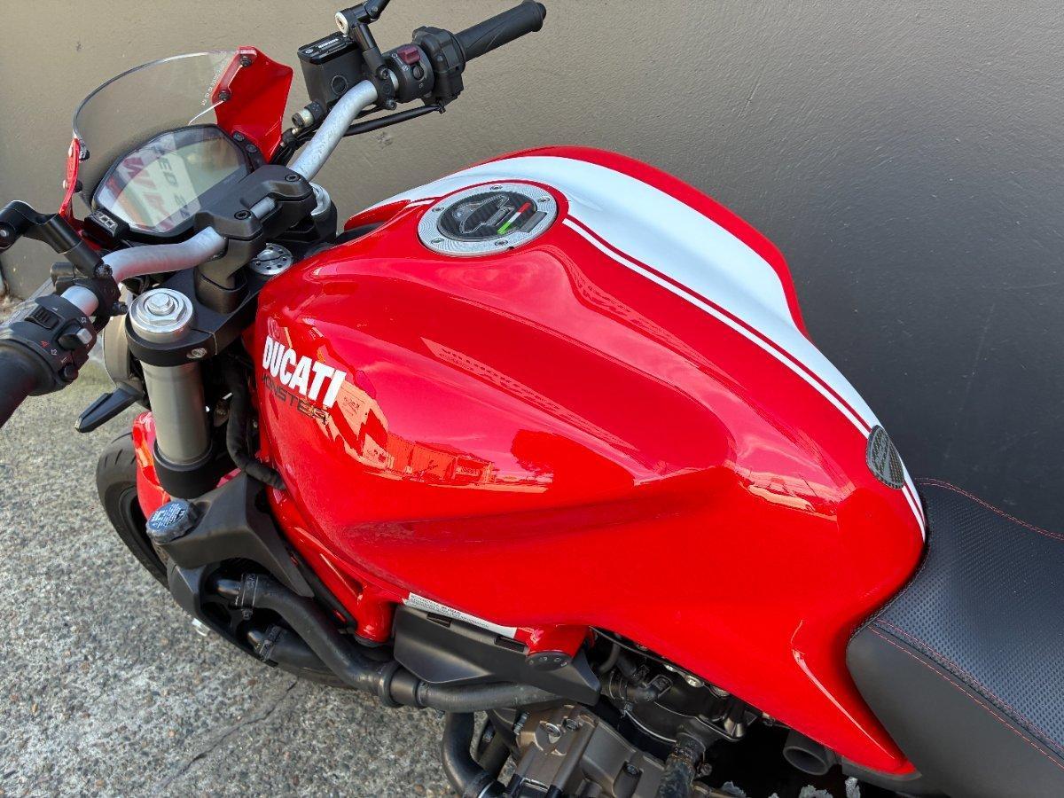 2017 DUCATI MONSTER 821 ROAD