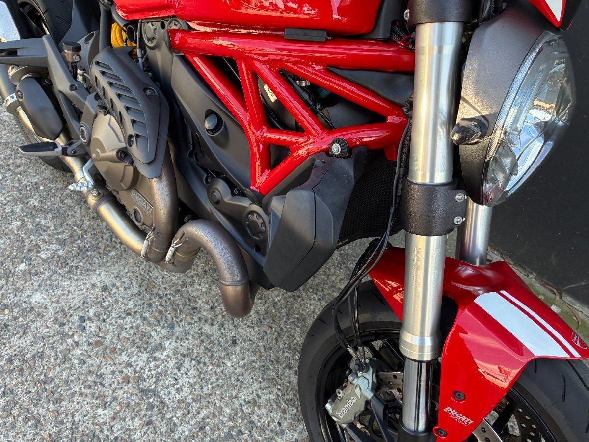 2017 DUCATI MONSTER 821 ROAD