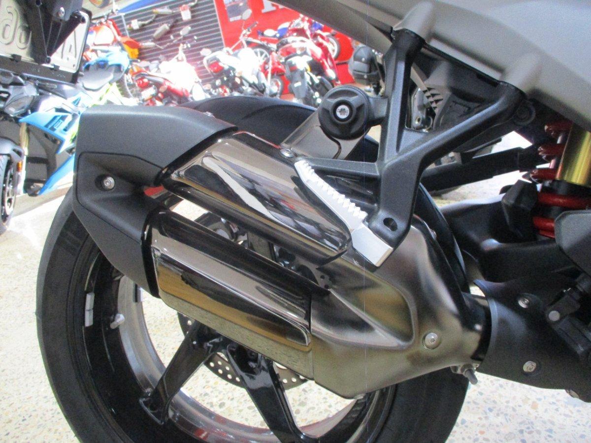 2026 BMW R 1300 RS PERFORMANCE SPORTS