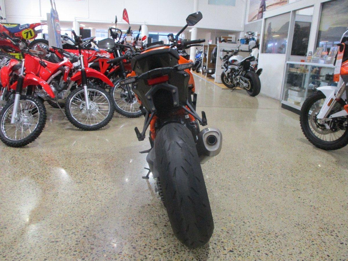 2024 KTM 1390 SUPER DUKE R SPORTS