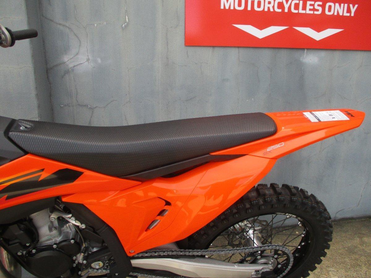 2025 KTM 250 SX MOTOCROSS