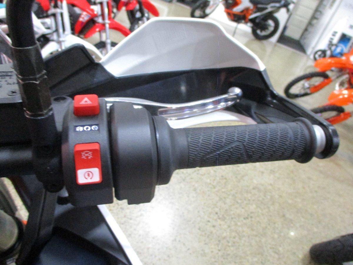 2024 KTM 890 ADVENTURE R DUAL SPORTS
