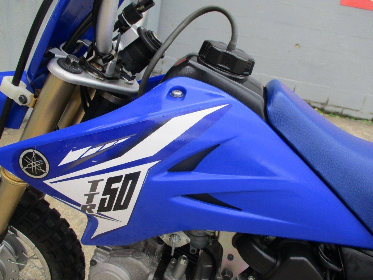 2014 YAMAHA TT-R50E MINI BIKE