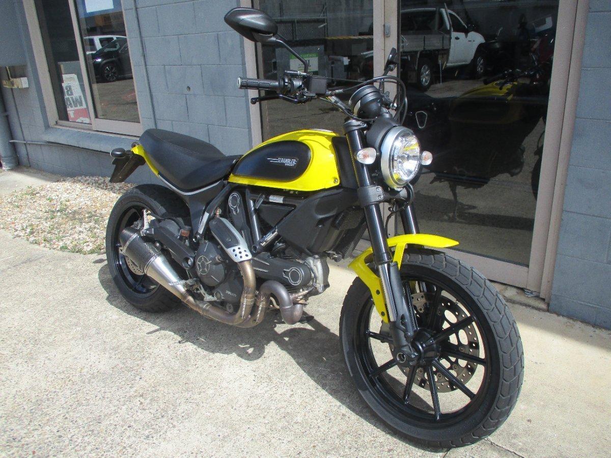 2015 DUCATI SCRAMBLER ICON SPORTS