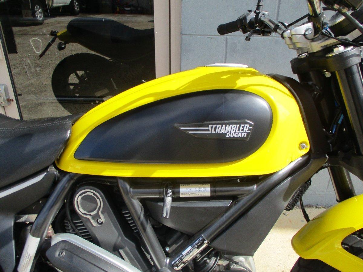 2015 DUCATI SCRAMBLER ICON SPORTS