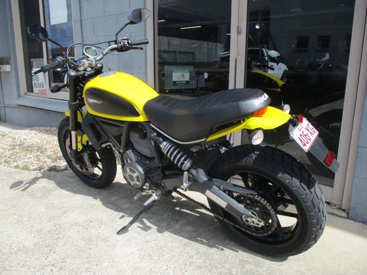 2015 DUCATI SCRAMBLER ICON SPORTS
