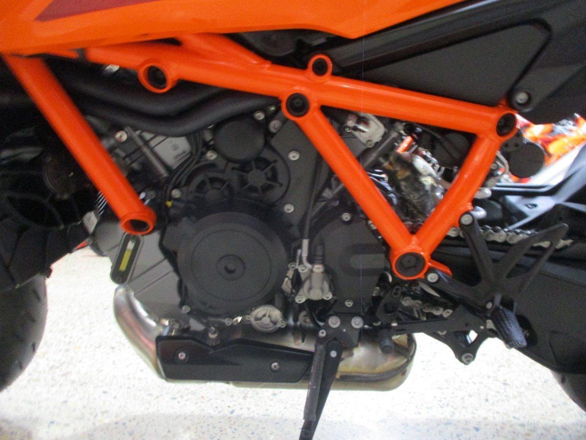 2026 KTM 1390 SUPER DUKE R EVO SPORTS