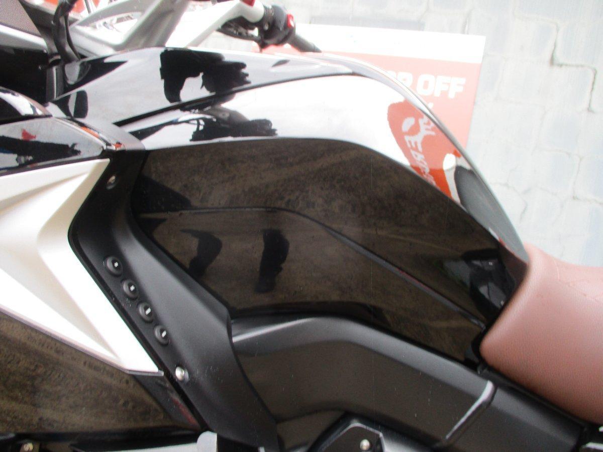 2021 BMW K 1600 GT ROAD