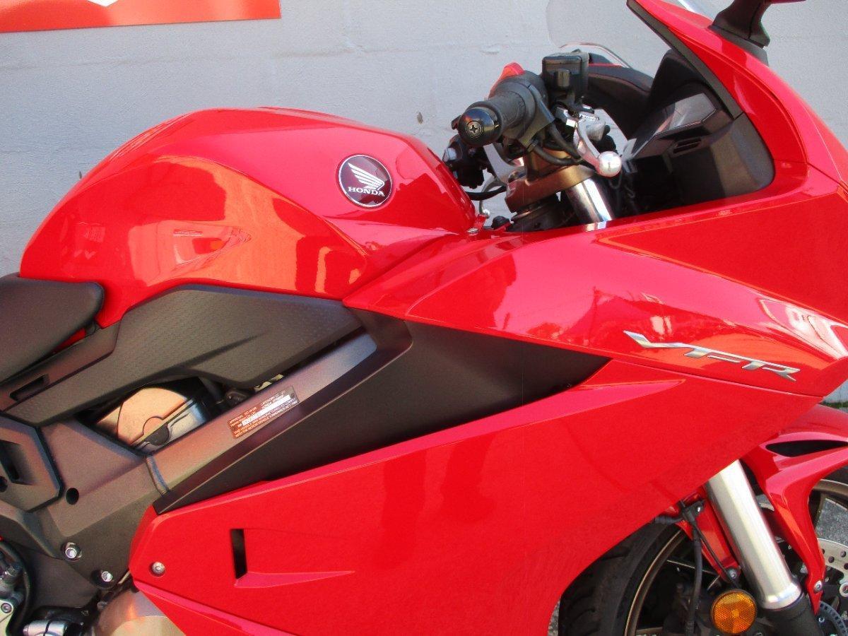 2017 HONDA VFR800F ABS SPORTS
