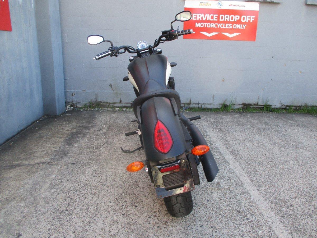 2012 VICTORY HIGHBALL CRUISER