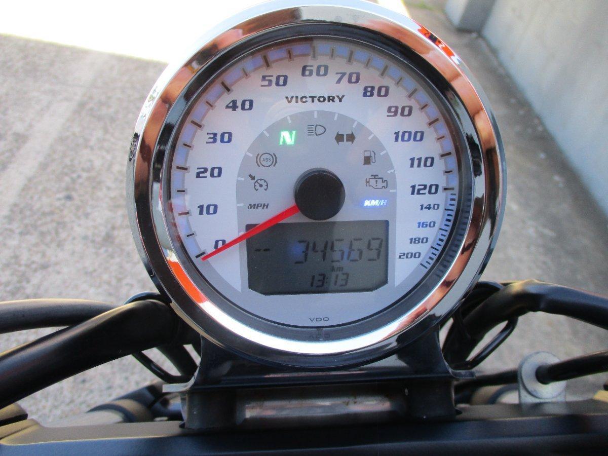 2012 VICTORY HIGHBALL CRUISER