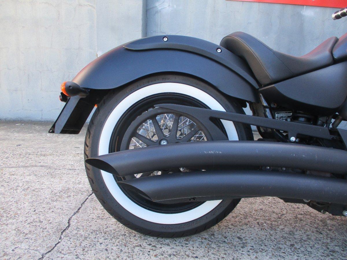 2012 VICTORY HIGHBALL CRUISER