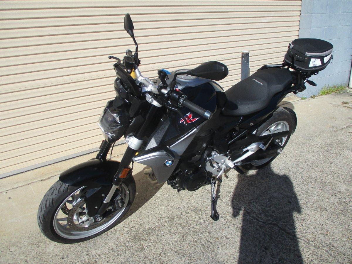 2021 BMW F 900 R ROAD