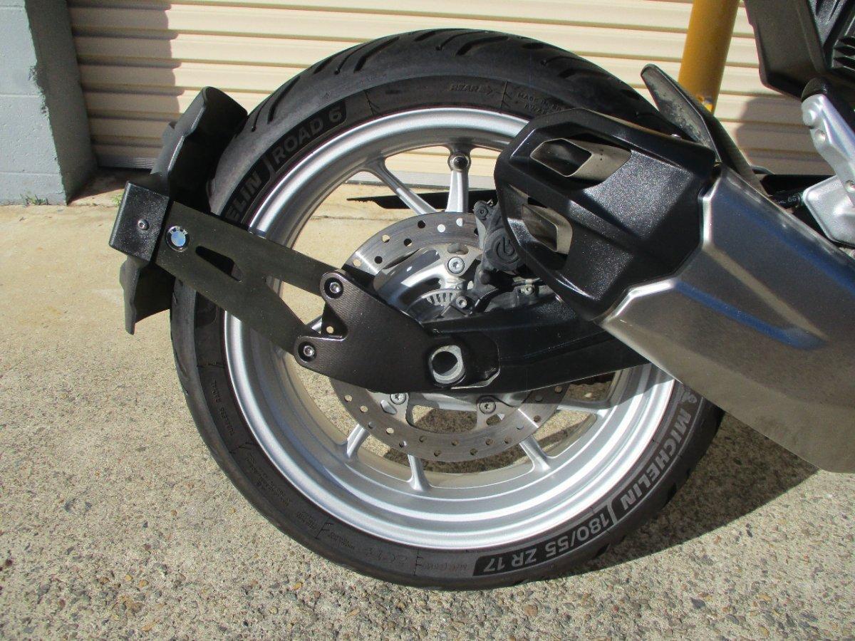 2021 BMW F 900 R ROAD